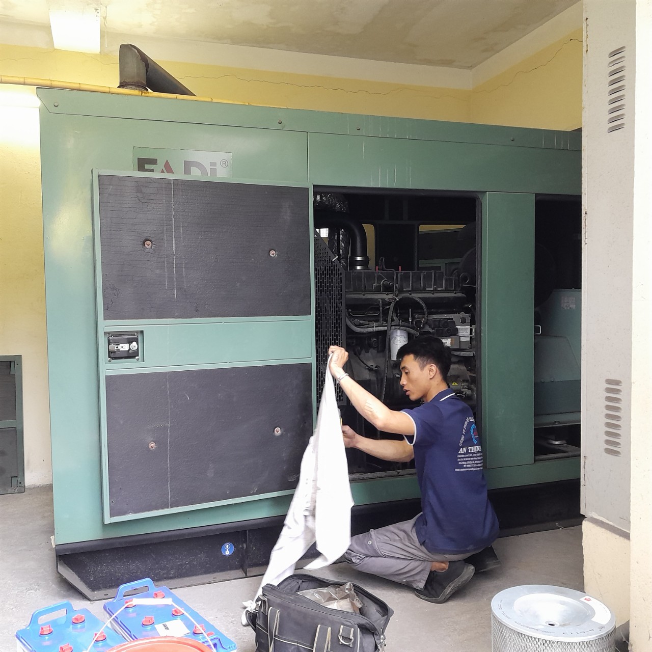 Bảo trì bảo dưỡng máy phát điện Perkins 300kVA - Kho Bạc Nhà Nước Quảng Ninh