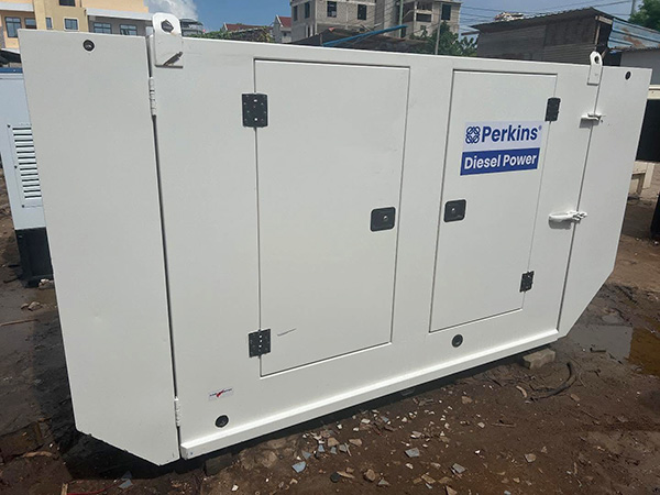 Máy phát điện 100kva tại Bình Dương Giá Rẻ