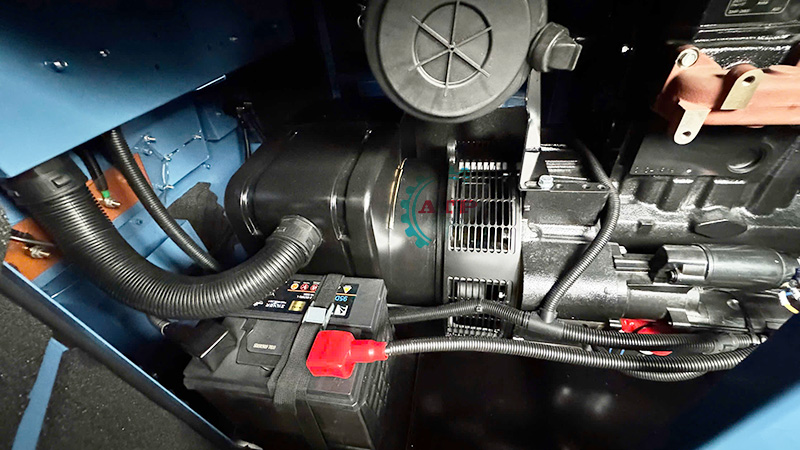 Máy phát điện Misubishi